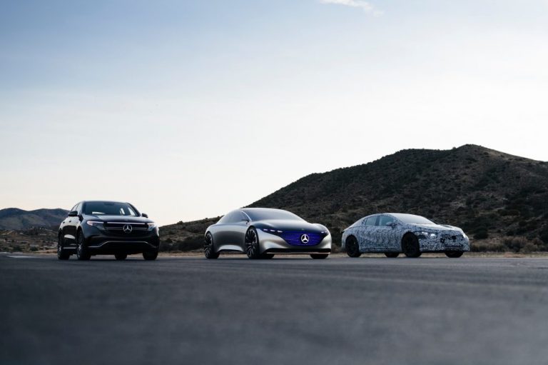 Presentate a Los Angeles le Mercedes-Benz EQS