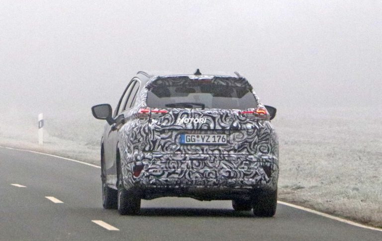 Mitsubishi Eclipse Cross restyling, foto spia