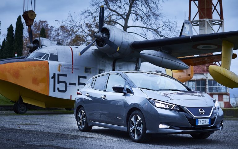 Nuova Nissan Leaf 62 kWh: immagini ufficiali
