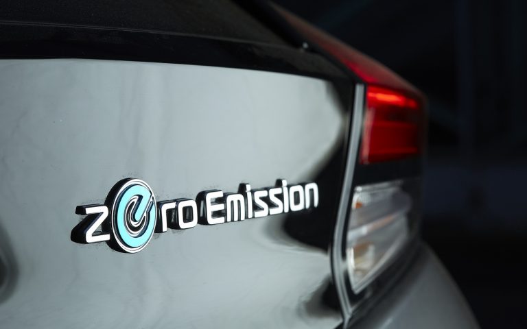 Nuova Nissan Leaf 62 kWh: immagini ufficiali