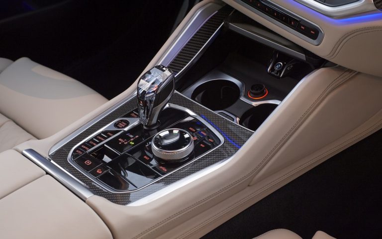 Nuova Bmw X6 2020: le immagini
