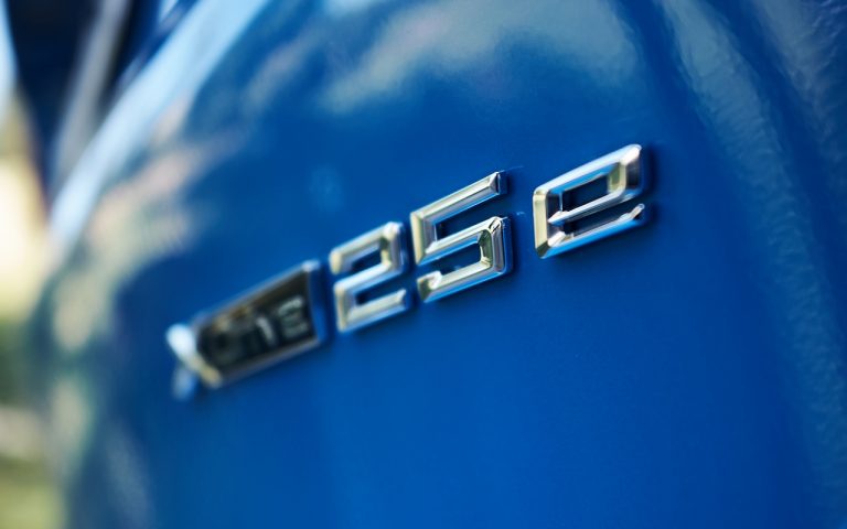 Bmw X1 e X2 xDrive25e: immagini ufficiali