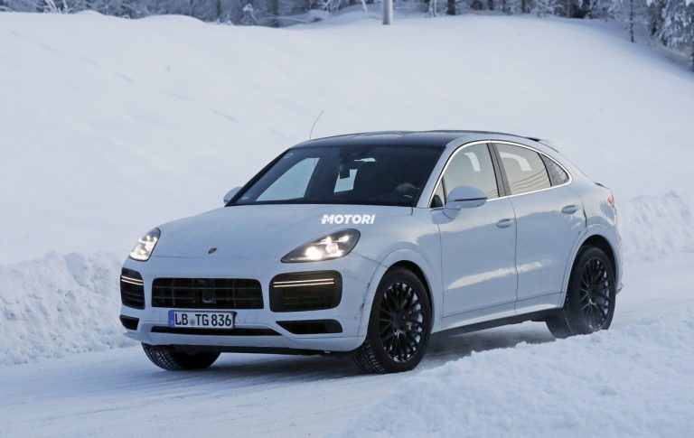 Porsche Cayenne Coupé GT: le foto spia