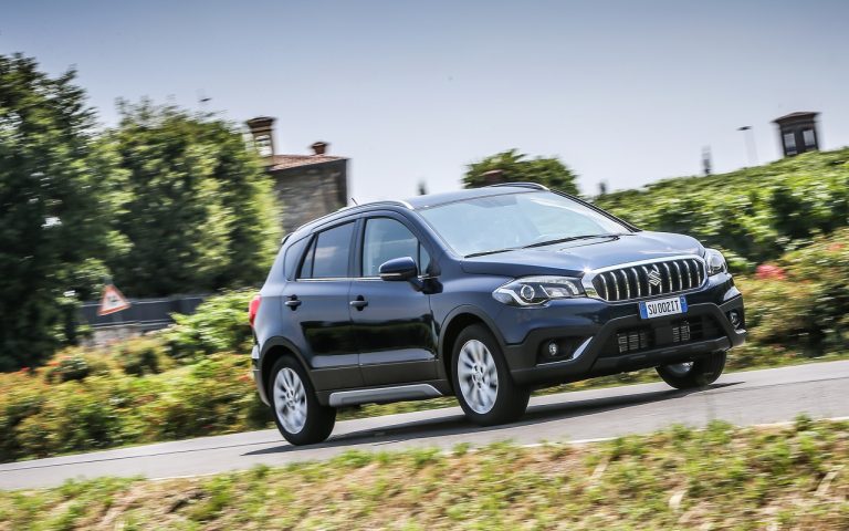 Suzuki S-Cross Hybrid: foto ufficiali