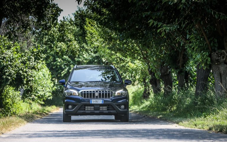 Suzuki S-Cross Hybrid: foto ufficiali
