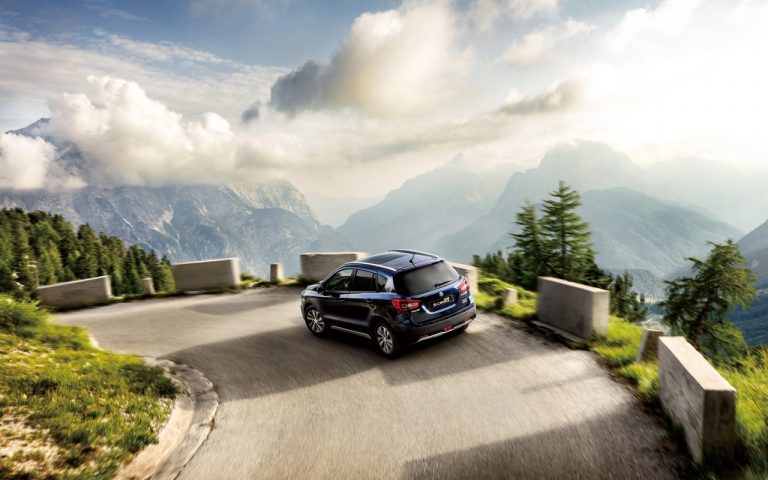 Suzuki S-Cross Hybrid: foto ufficiali