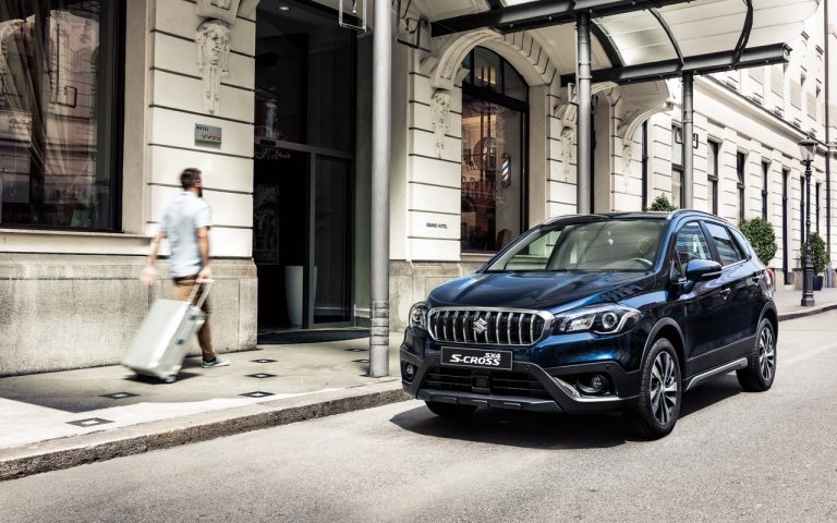 Suzuki S-Cross Hybrid: foto ufficiali