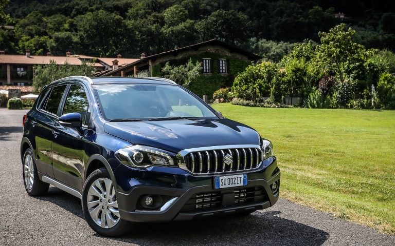 Suzuki S-Cross Hybrid: foto ufficiali
