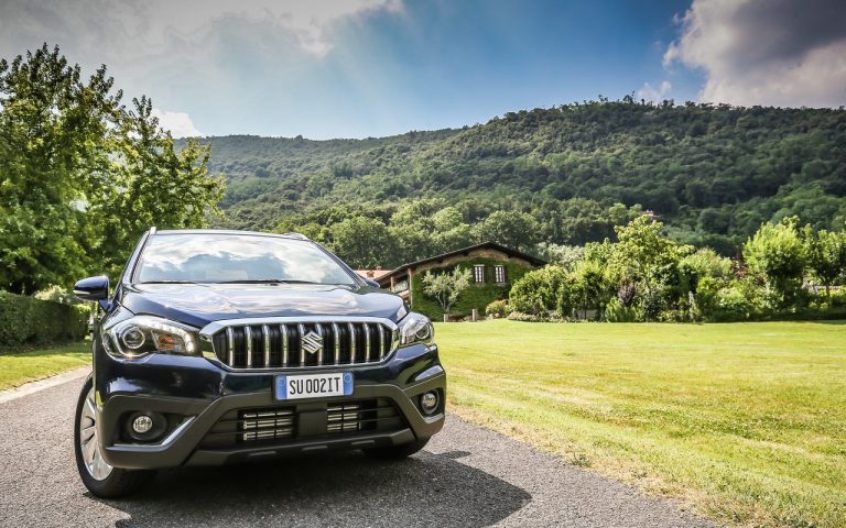 Suzuki S-Cross Hybrid: foto ufficiali