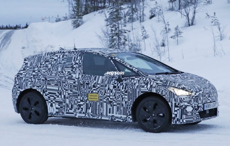 Seat El Born: le foto spia