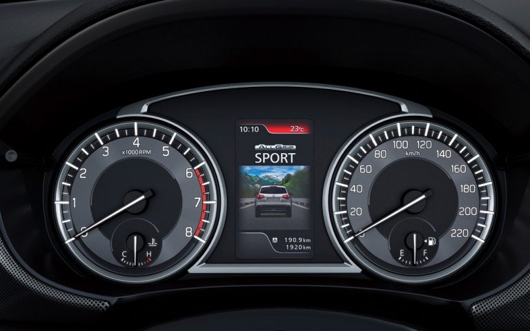 Suzuki Vitara Hybrid 2020: immagini ufficiali
