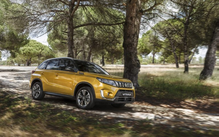 Suzuki Vitara Hybrid: foto ufficiali