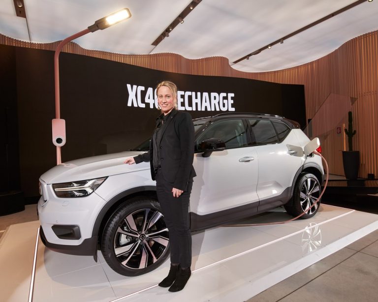 Volvo XC40 Recharge: la presentazione a Milano