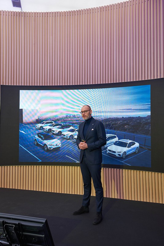 Volvo XC40 Recharge: la presentazione a Milano