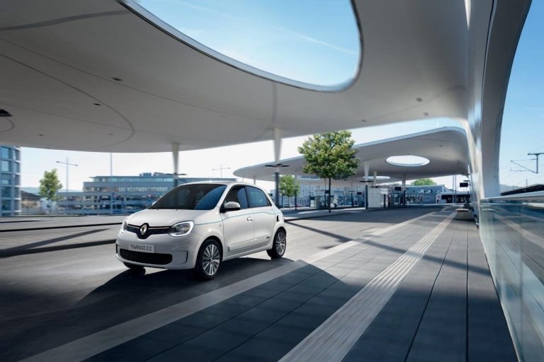 Renault Twingo ZE: immagini ufficiali