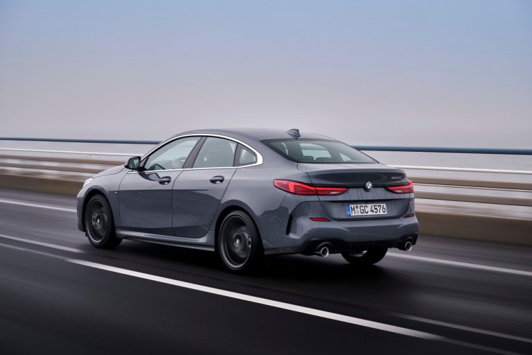 Bmw 220d M Sport e Bmw M235i xDrive 2020: immagini ufficiali