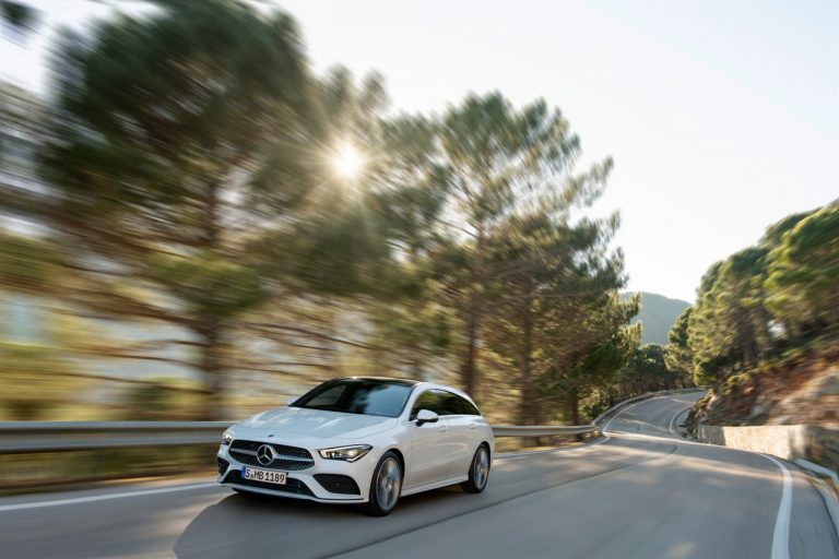 Mercedes CLA Shooting Brake 2020: immagini ufficiali