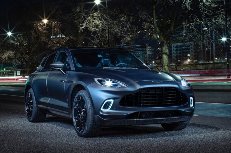 Aston Martin DBX by Q: immagini ufficiali