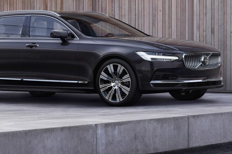 Volvo S90 e Volvo V90 restyling 2020: immagini ufficiali