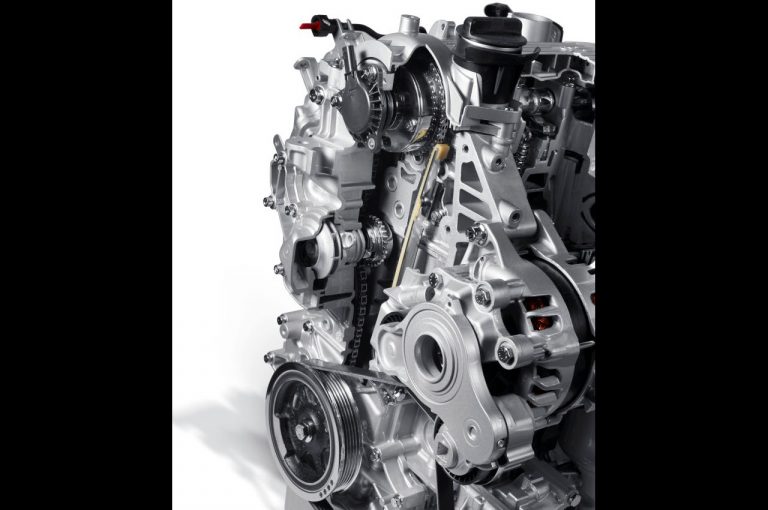 Motore 1.0 3 cilindri FireFly Mild Hybrid per Fiat 500 Hybrid e Panda Hybrid: immagini ufficiali