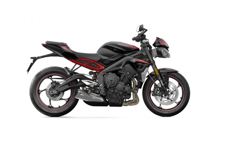 Nuova Triumph Street Triple R: immagini ufficiali