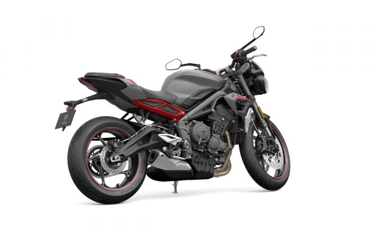 Nuova Triumph Street Triple R: immagini ufficiali