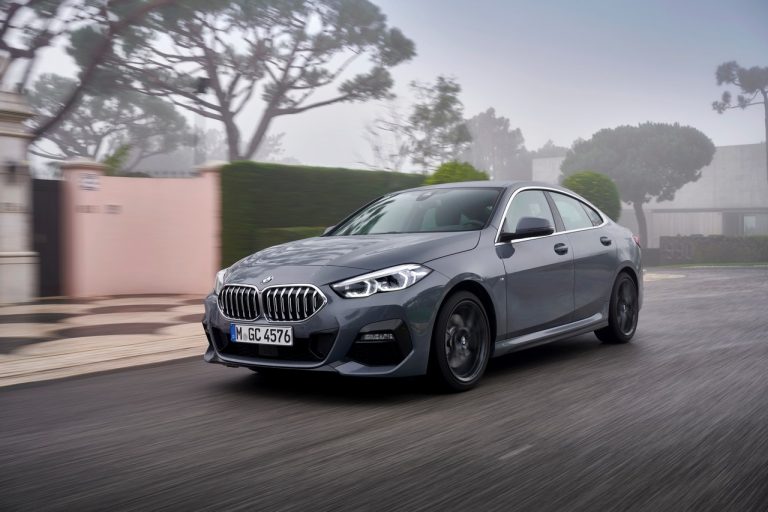 Bmw 220d M Sport e Bmw M235i xDrive 2020: immagini ufficiali