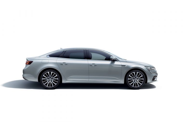 Renault Talisman 2020: immagini ufficiali