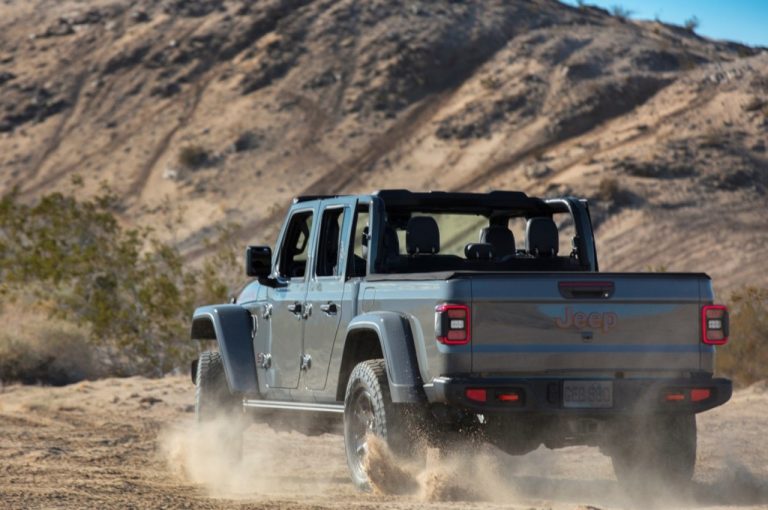 Jeep Gladiator Mojave 2020: immagini ufficiali
