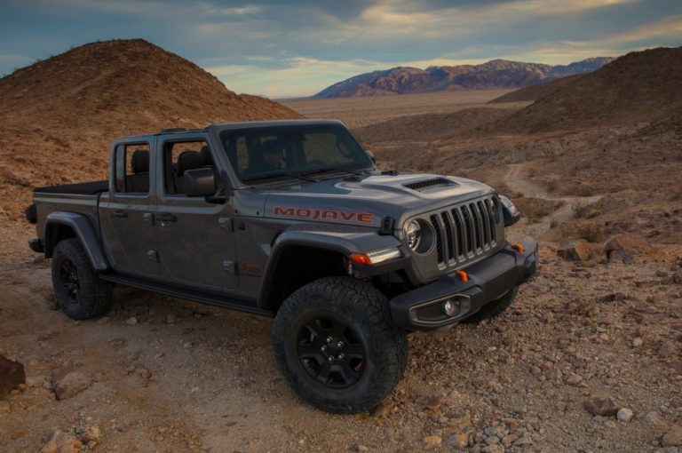 Jeep Gladiator Mojave 2020: immagini ufficiali