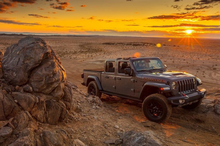Jeep Gladiator Mojave 2020: immagini ufficiali