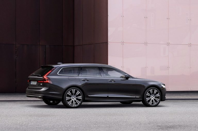 Volvo S90 e Volvo V90 restyling 2020: immagini ufficiali