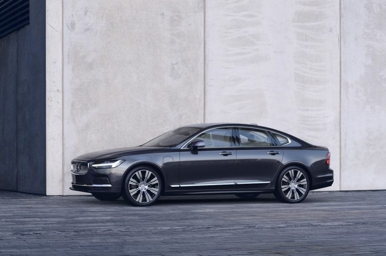 Volvo S90 e Volvo V90 restyling 2020: immagini ufficiali