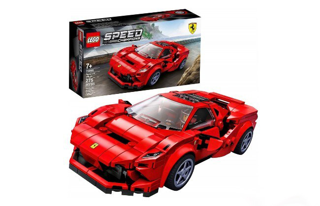 Ferrari F8 Tributo by Lego: immagini ufficiali