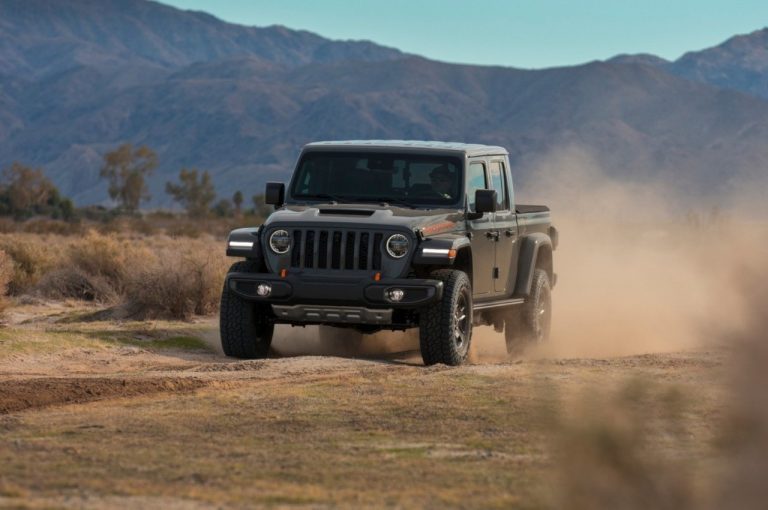 Jeep Gladiator Mojave 2020: immagini ufficiali