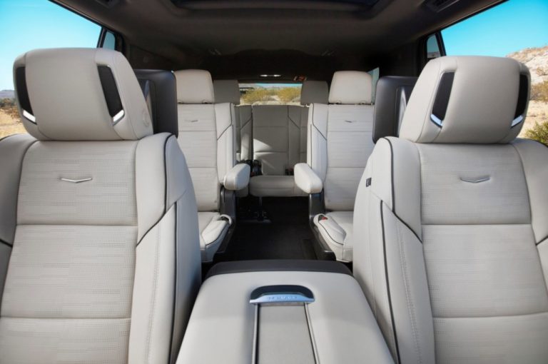Cadillac Escalade 2020: immagini ufficiali
