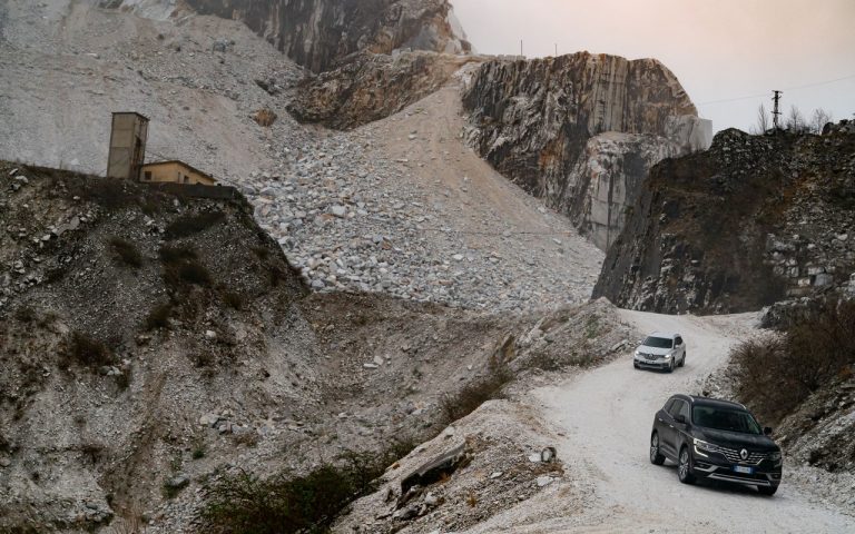 Nuova Renault Koleos 2020: immagini ufficiali