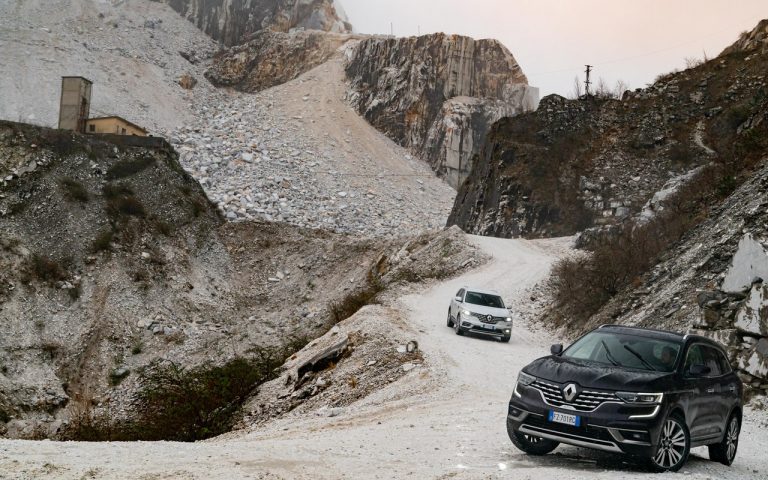 Nuova Renault Koleos 2020: immagini ufficiali