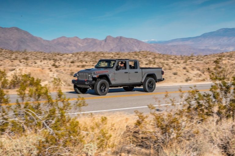 Jeep Gladiator Mojave 2020: immagini ufficiali
