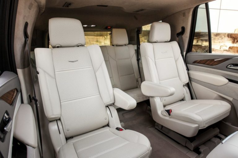 Cadillac Escalade 2020: immagini ufficiali