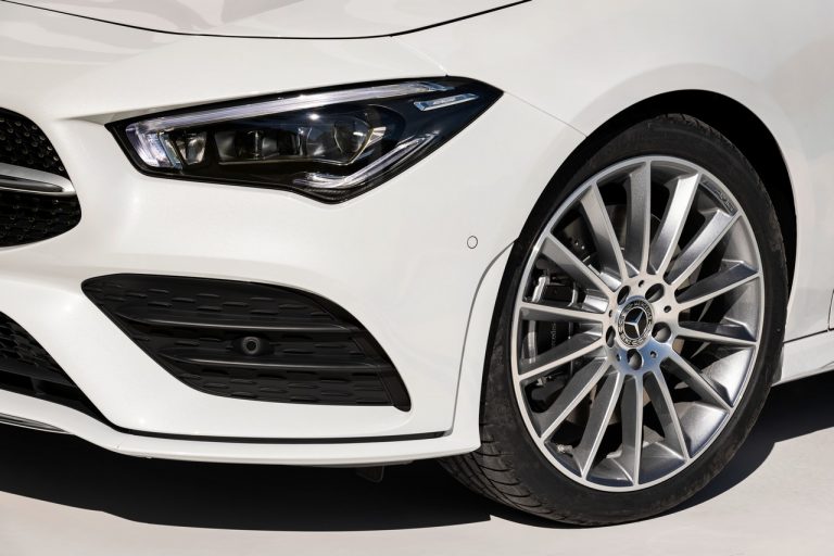 Mercedes CLA Shooting Brake 2020: immagini ufficiali