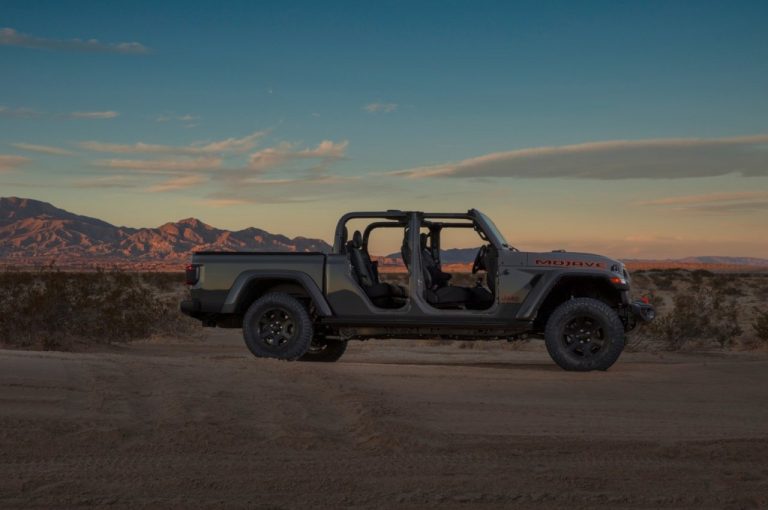 Jeep Gladiator Mojave 2020: immagini ufficiali