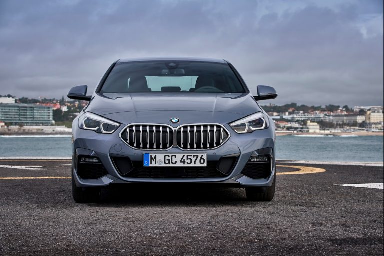Bmw 220d M Sport e Bmw M235i xDrive 2020: immagini ufficiali