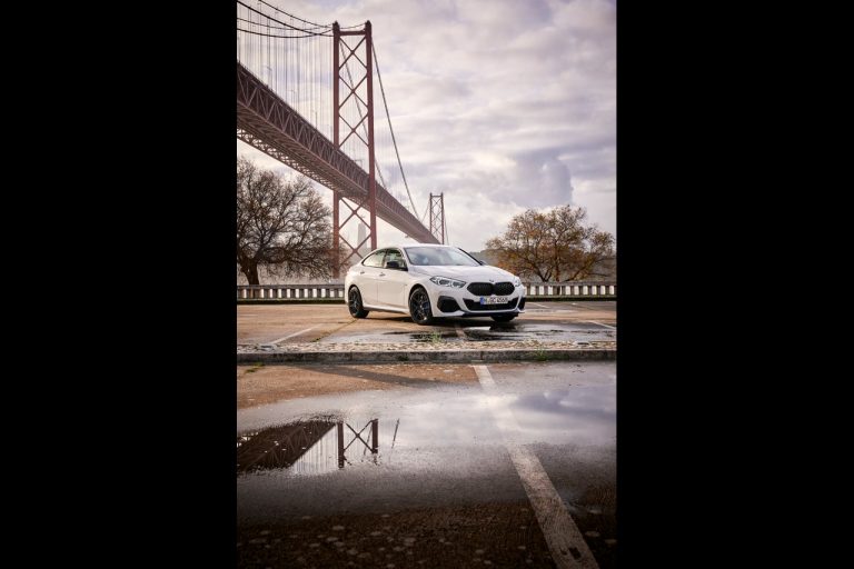 Bmw 220d M Sport e Bmw M235i xDrive 2020: immagini ufficiali