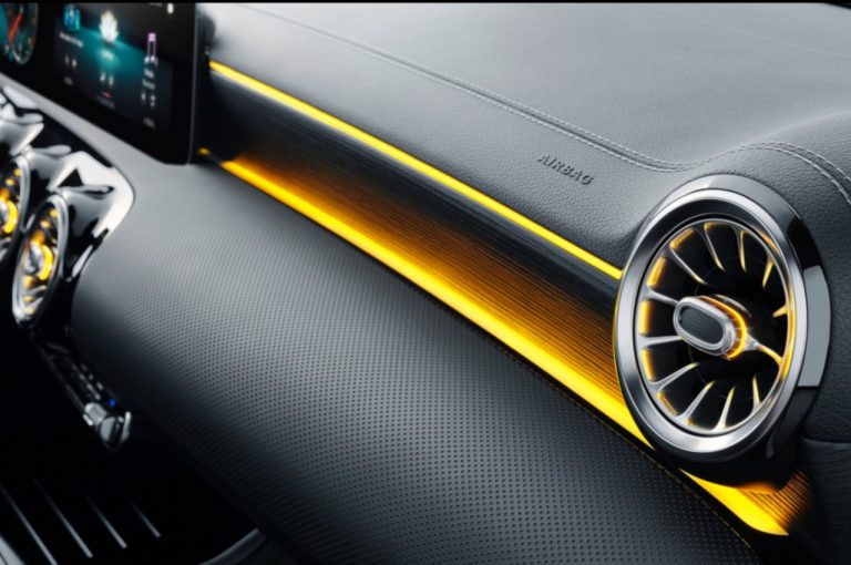 Mercedes CLA Shooting Brake 2020: immagini ufficiali