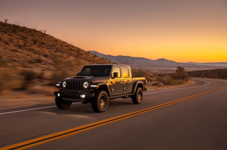 Jeep Gladiator Mojave 2020: immagini ufficiali
