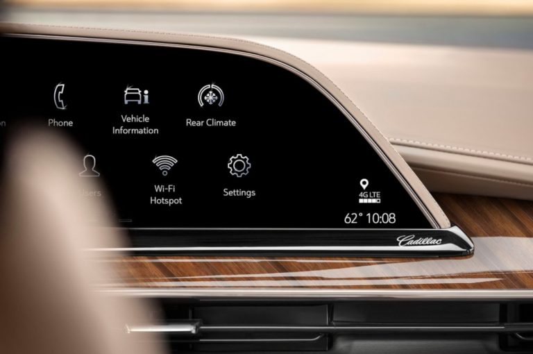 Cadillac Escalade 2020: immagini ufficiali