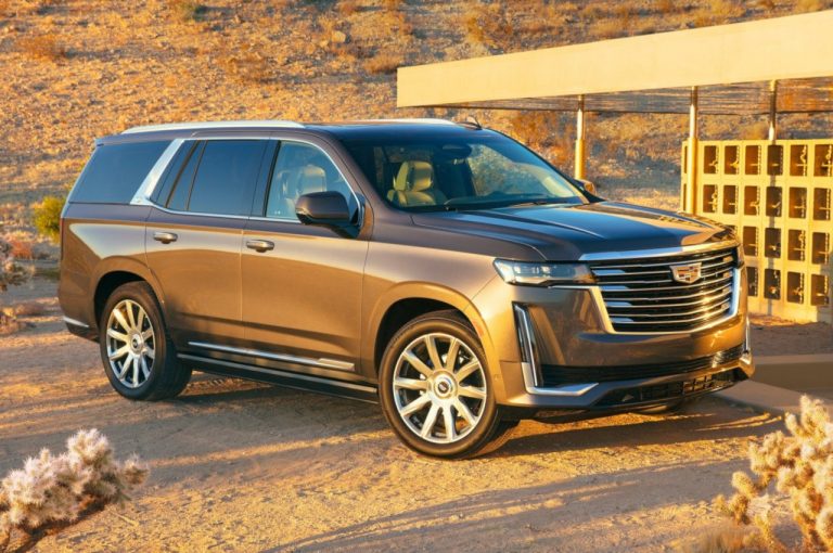 Cadillac Escalade 2020: immagini ufficiali