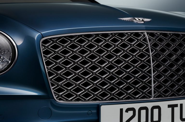 Bentley Continental GT Mulliner Convertible 2020: immagini ufficiali