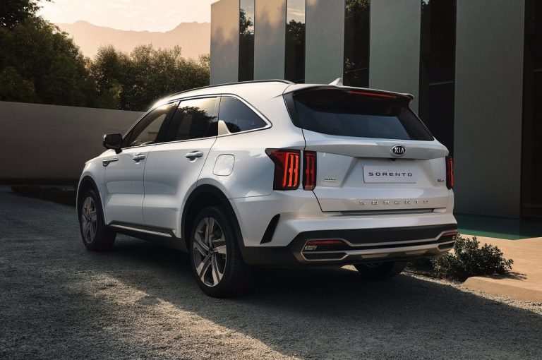Kia Sorento 2020: prime immagini ufficiali